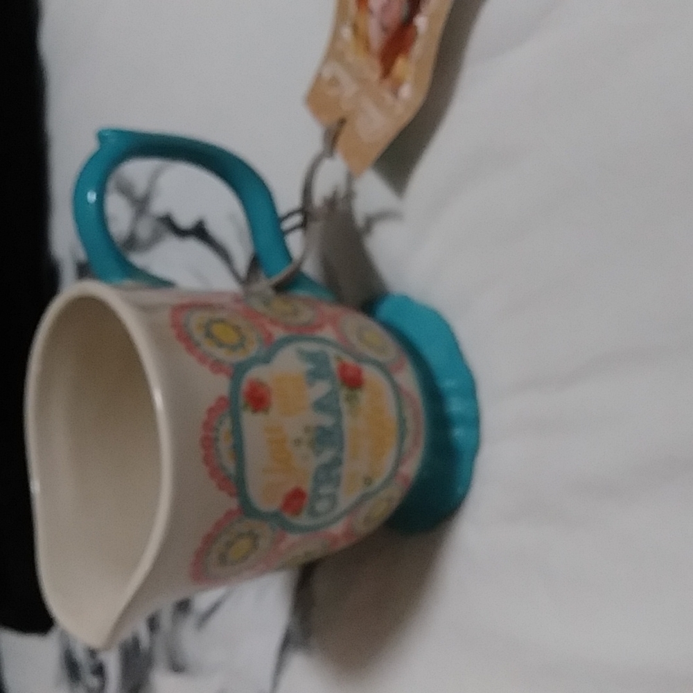 Pioneer Woman creamer